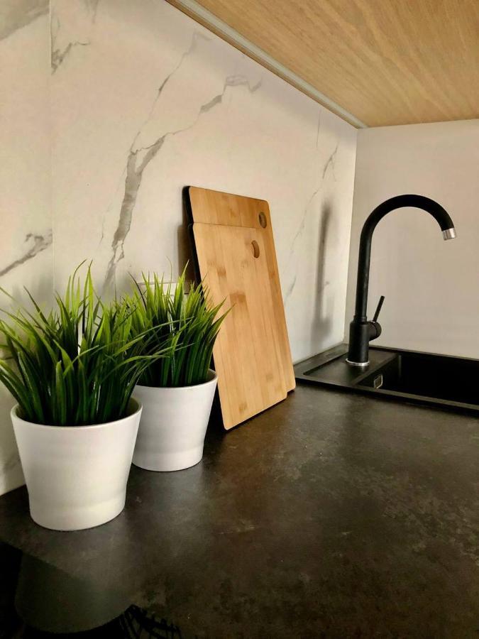 Apartaments Airport Okecie Premium Varşova Dış mekan fotoğraf